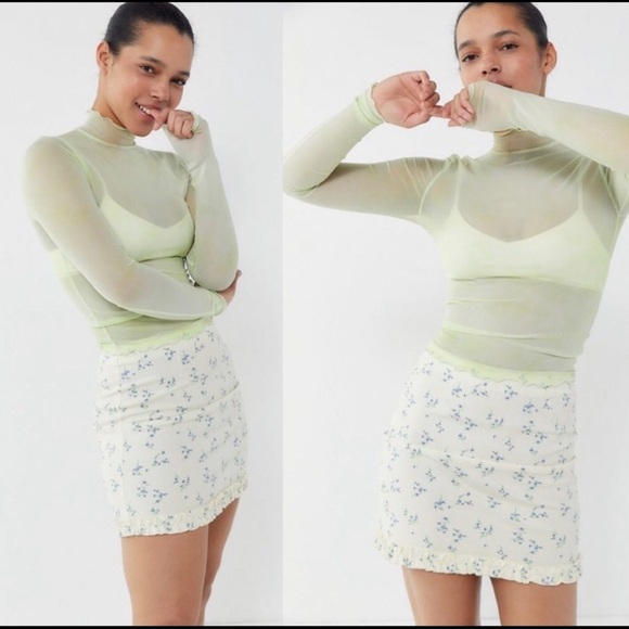 URBAN OUTFITTERS ASHTON RUFFLE MINI DRESS SIZE Large - Picture 1 of 10